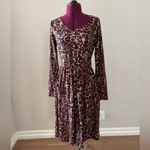 NWOT Leopard Print Dress Long Sleeve V-Neck Boho Midi Cotton-Blend Size M